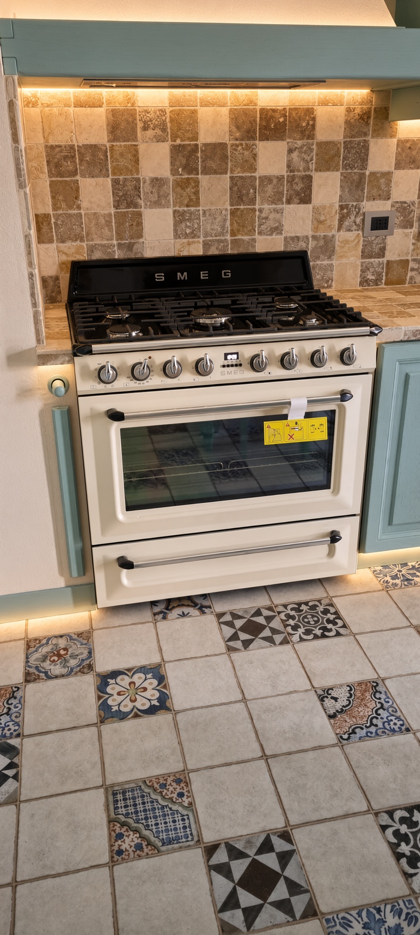 Cucina in muratura Silvia — vista 3, Fogli Cascina — Fogli Arredamenti: mobili su misura e falegnameria artigianale a Cascina (PI), province di Pisa e Livorno